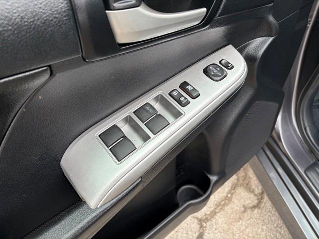 used 2014 Toyota Camry Hybrid car, priced at $16,999