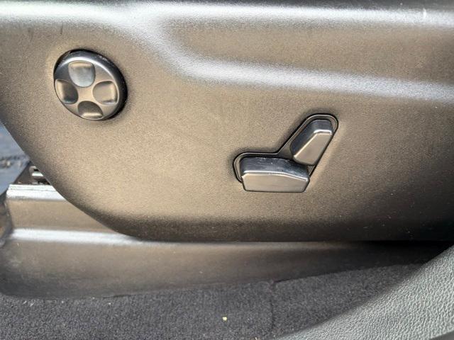 used 2020 Jeep Grand Cherokee car, priced at $21,607