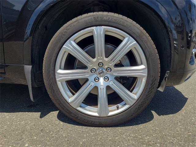 used 2018 Volvo XC90 car, priced at $18,988