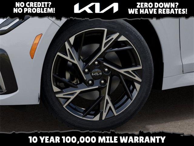 new 2025 Kia K5 car, priced at $29,170