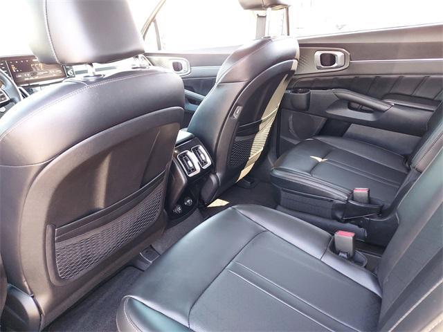 used 2022 Kia Sorento car, priced at $30,988