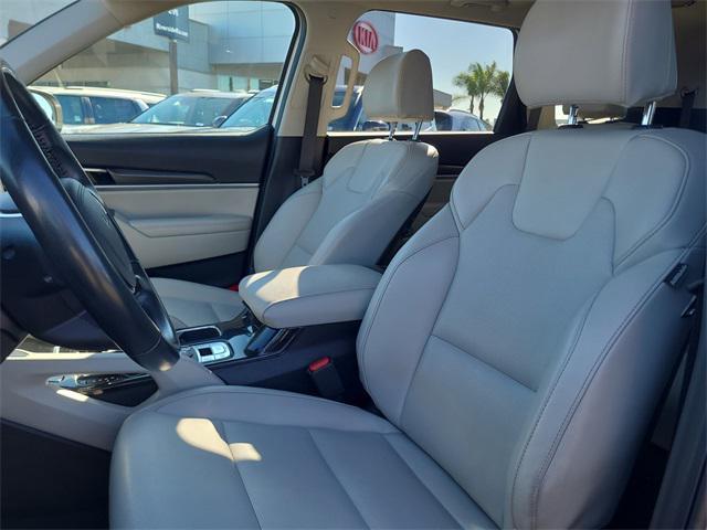 used 2024 Kia Telluride car, priced at $28,988