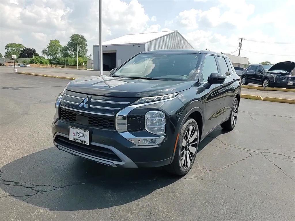 new 2025 Mitsubishi Outlander car, priced at $37,880