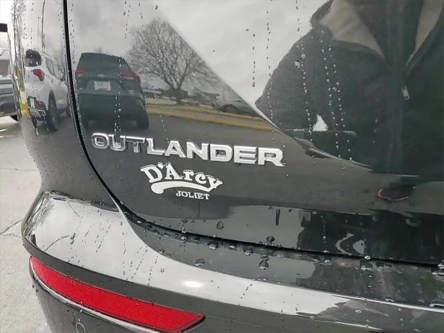 new 2025 Mitsubishi Outlander car, priced at $36,630