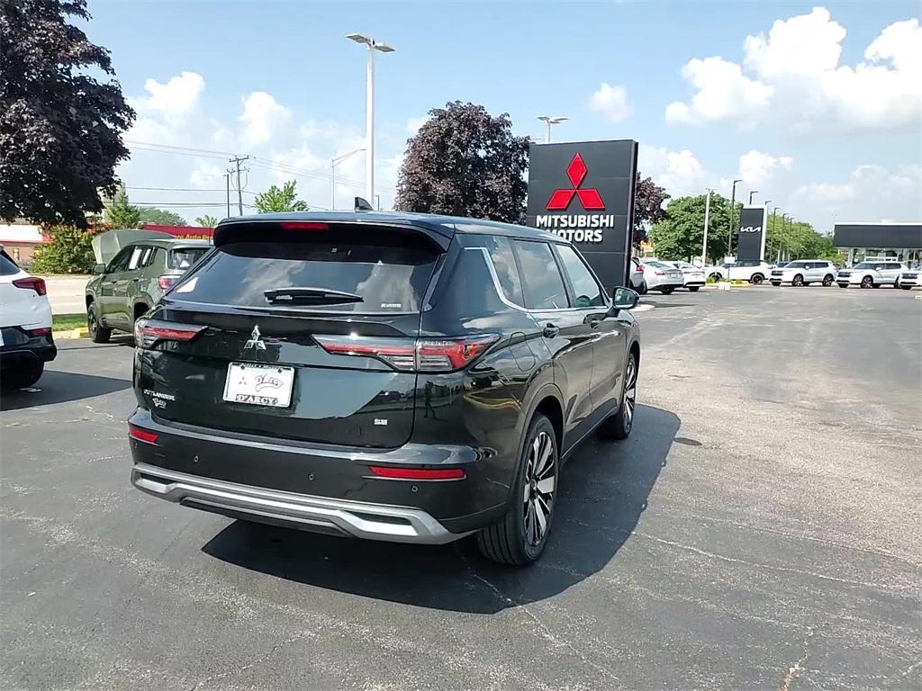 new 2025 Mitsubishi Outlander car, priced at $37,880