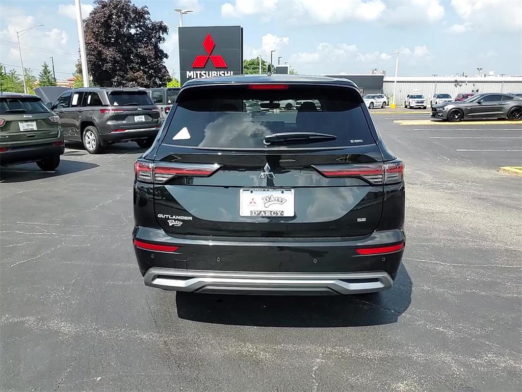 new 2025 Mitsubishi Outlander car, priced at $37,880