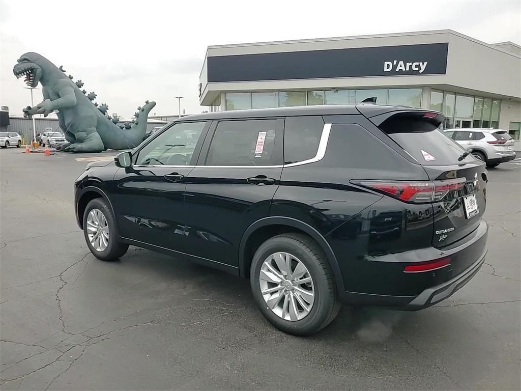 new 2025 Mitsubishi Outlander car, priced at $34,210