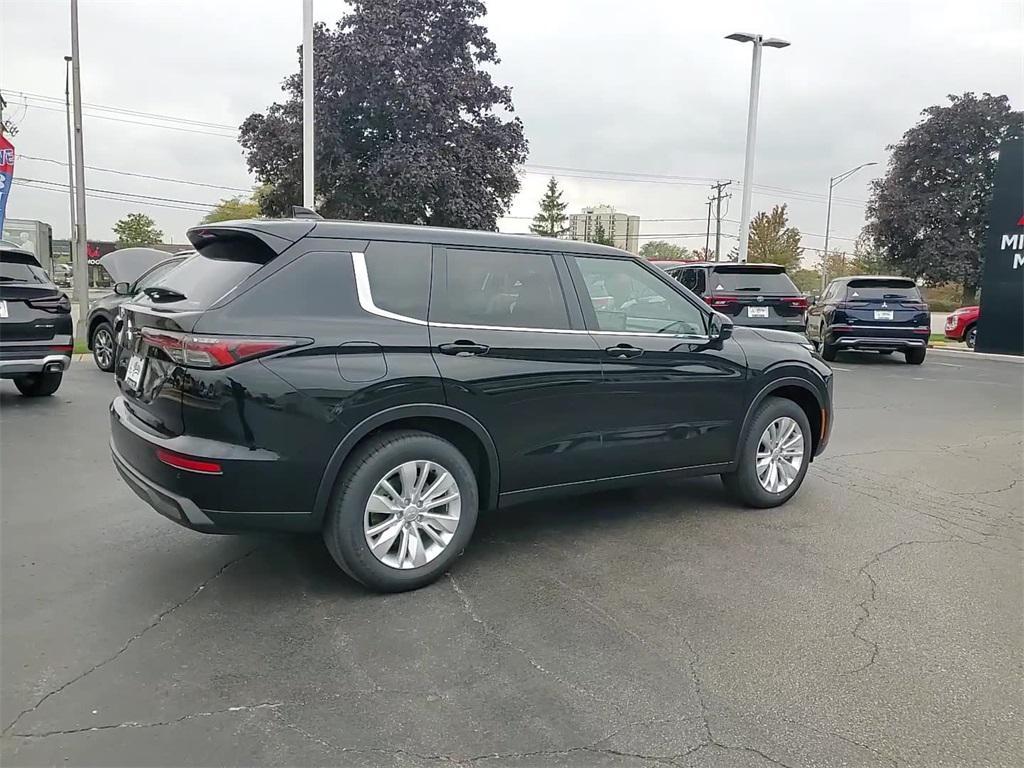 new 2025 Mitsubishi Outlander car, priced at $34,210