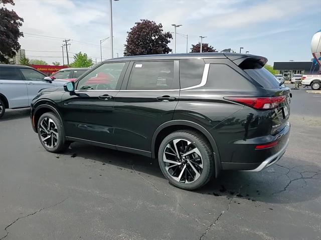 new 2024 Mitsubishi Outlander car, priced at $37,195