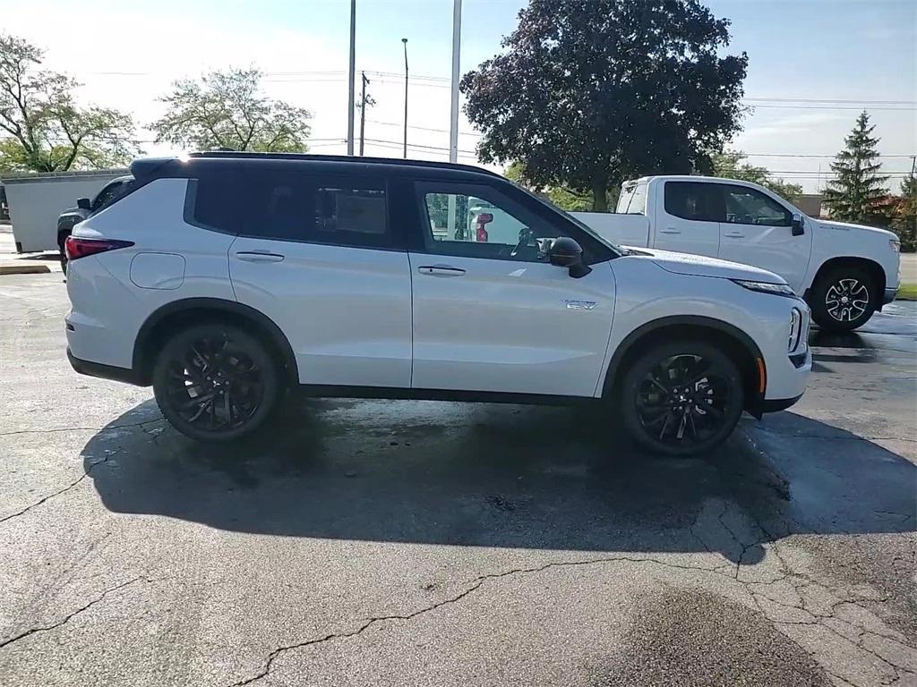 new 2025 Mitsubishi Outlander PHEV car, priced at $52,090
