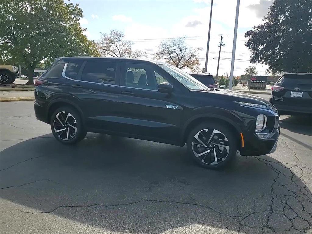 new 2025 Mitsubishi Outlander PHEV car, priced at $45,825