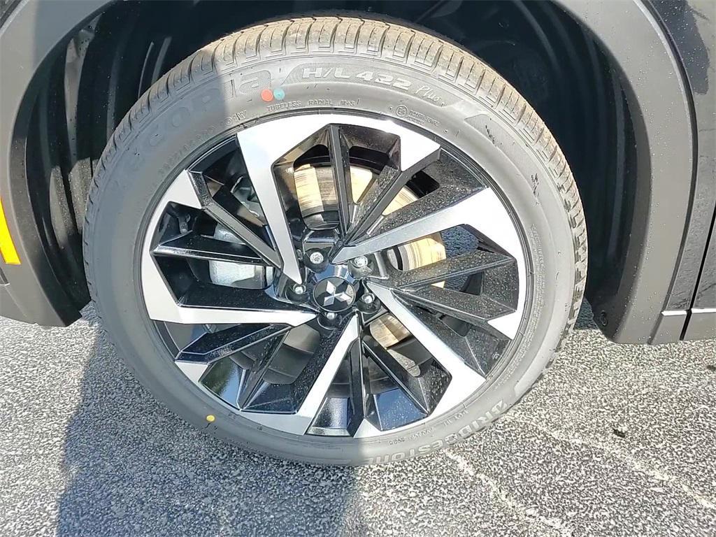 new 2025 Mitsubishi Outlander PHEV car, priced at $45,825