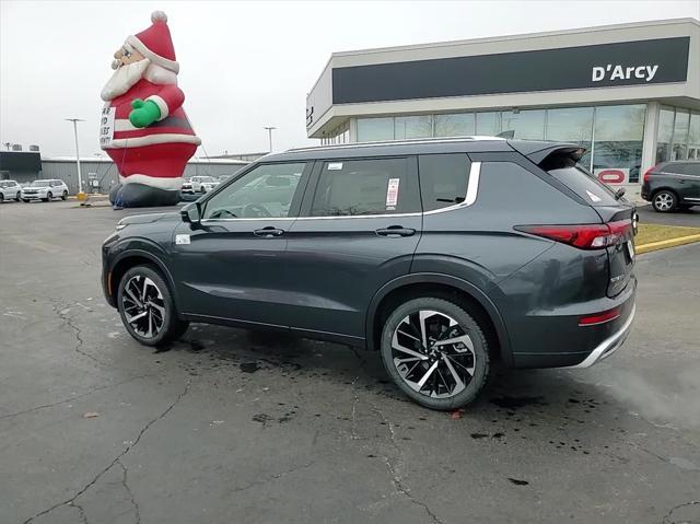 new 2024 Mitsubishi Outlander car, priced at $35,980