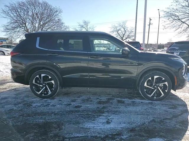 new 2024 Mitsubishi Outlander car, priced at $36,570