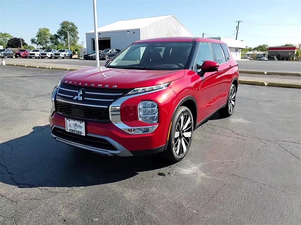 new 2025 Mitsubishi Outlander car