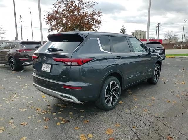 new 2024 Mitsubishi Outlander car, priced at $33,415