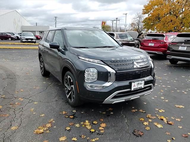 new 2024 Mitsubishi Outlander car, priced at $33,415