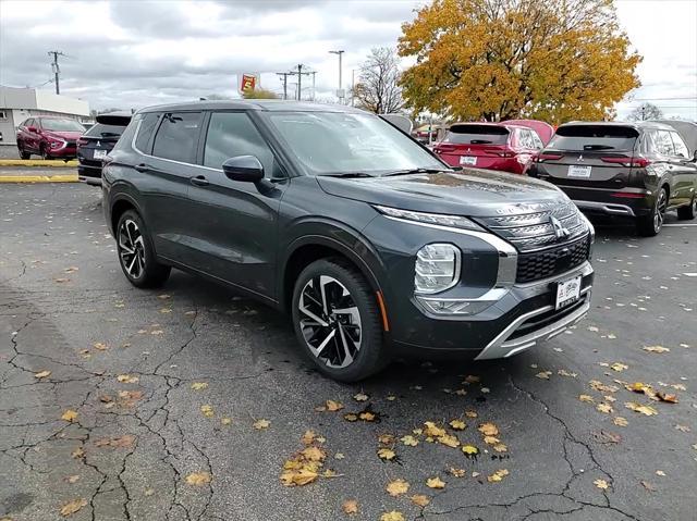 new 2024 Mitsubishi Outlander car, priced at $33,415