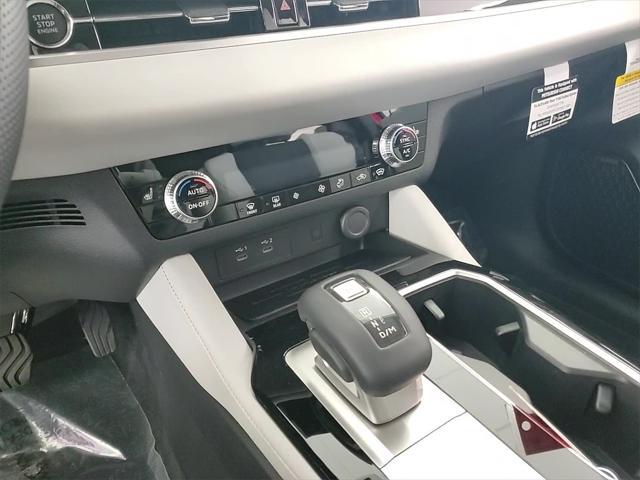 new 2025 Mitsubishi Outlander car, priced at $38,505