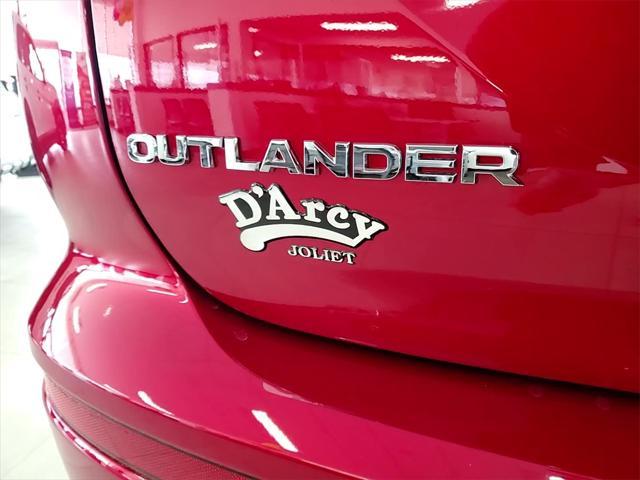 new 2025 Mitsubishi Outlander car, priced at $38,505