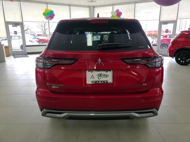 new 2025 Mitsubishi Outlander car, priced at $40,505