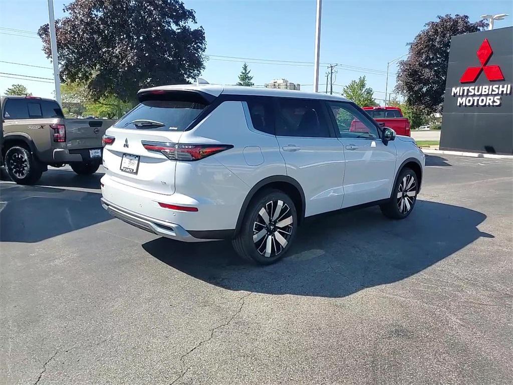 new 2025 Mitsubishi Outlander car