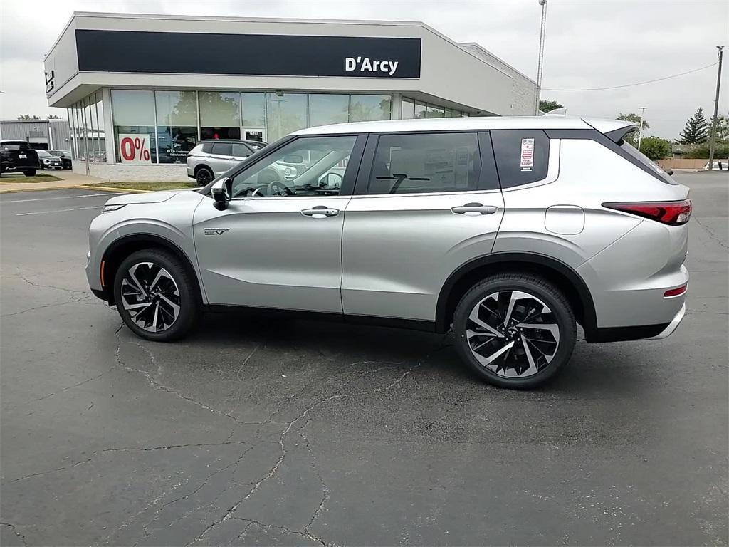 new 2025 Mitsubishi Outlander PHEV car