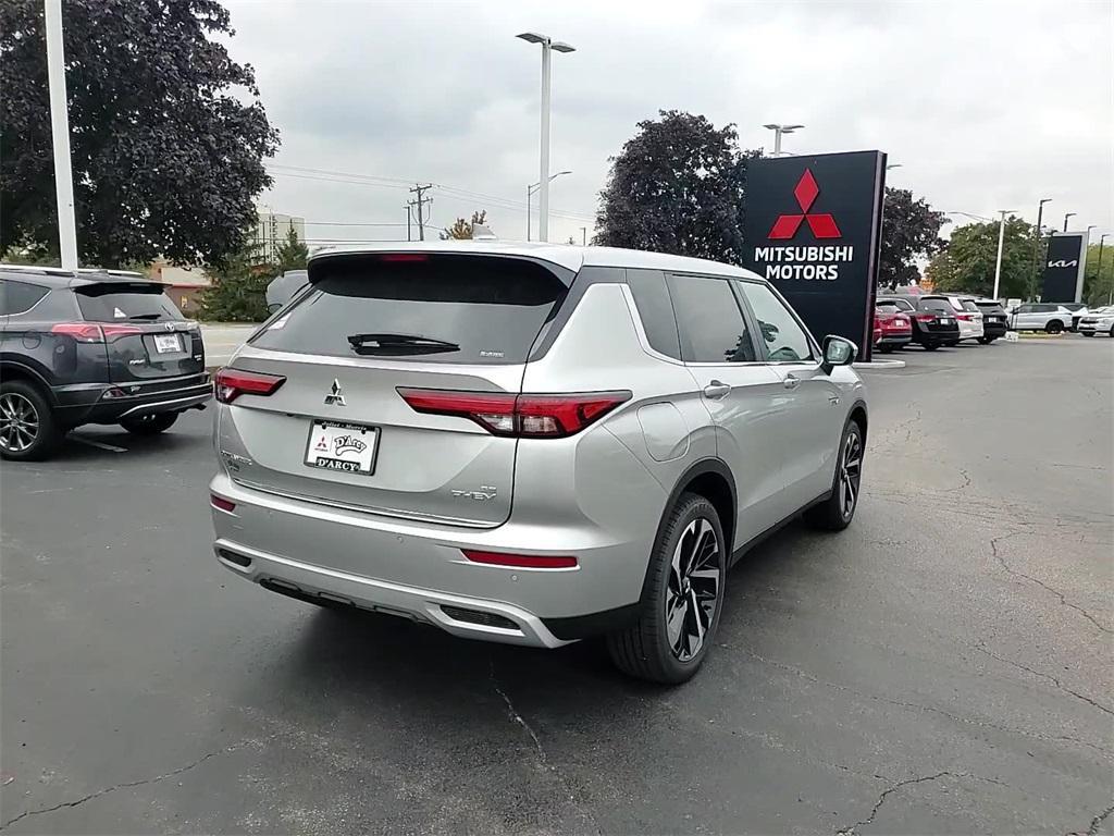 new 2025 Mitsubishi Outlander PHEV car