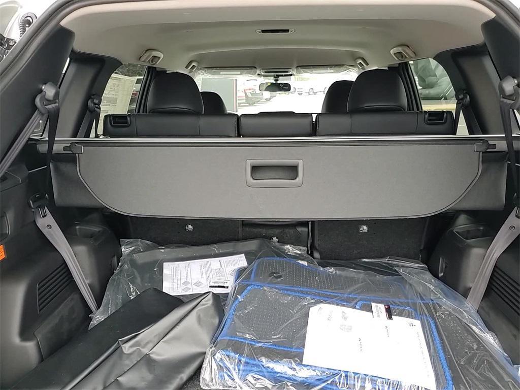 new 2025 Mitsubishi Outlander PHEV car