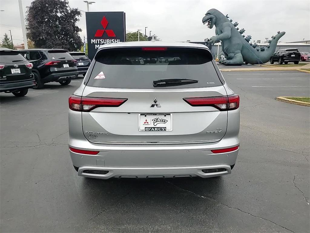 new 2025 Mitsubishi Outlander PHEV car