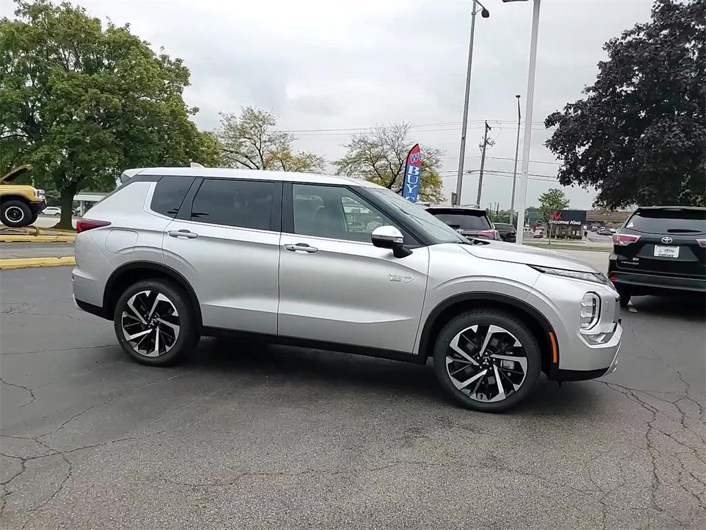 new 2025 Mitsubishi Outlander PHEV car