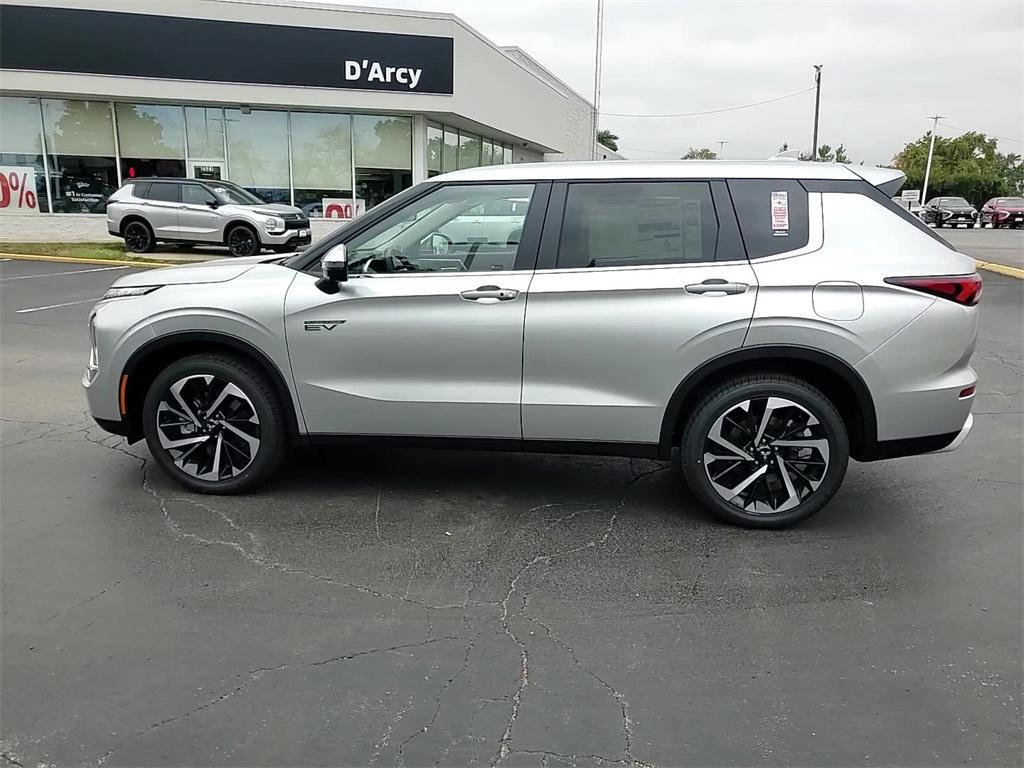 new 2025 Mitsubishi Outlander PHEV car