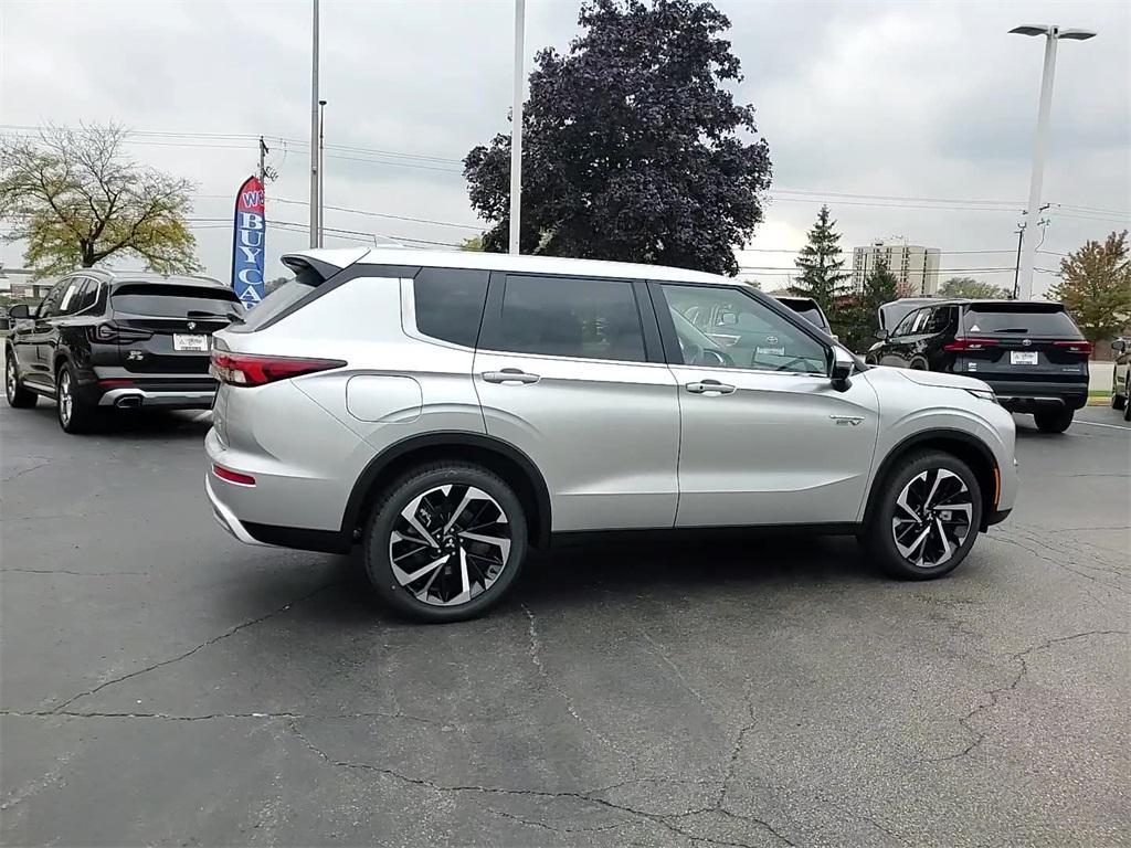 new 2025 Mitsubishi Outlander PHEV car