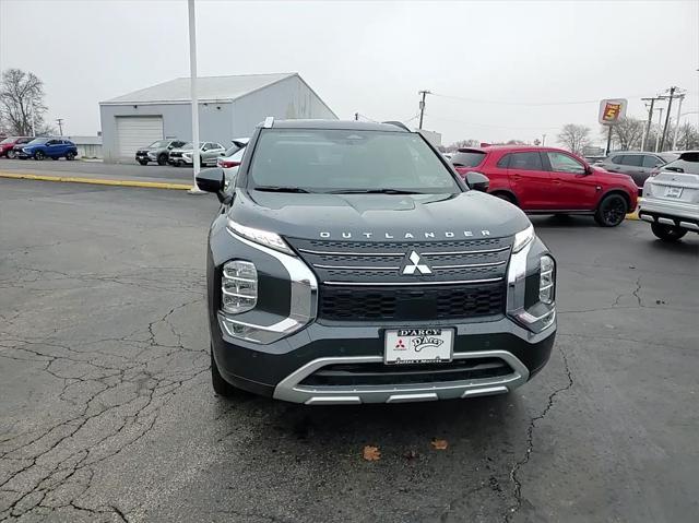 new 2024 Mitsubishi Outlander car, priced at $35,920