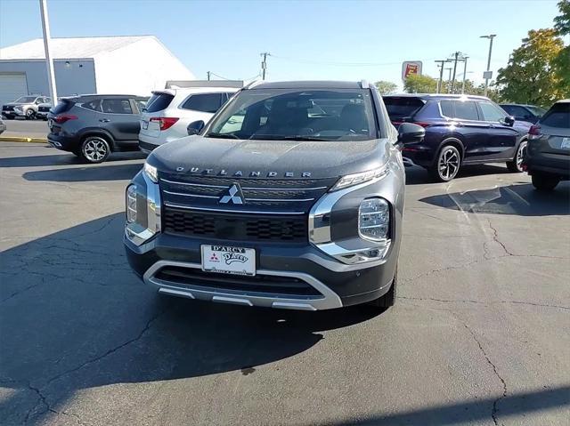 new 2024 Mitsubishi Outlander car, priced at $35,920