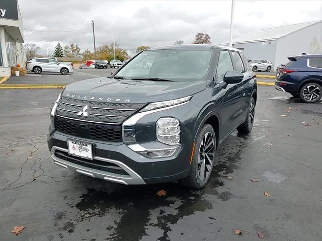 new 2024 Mitsubishi Outlander car, priced at $33,415