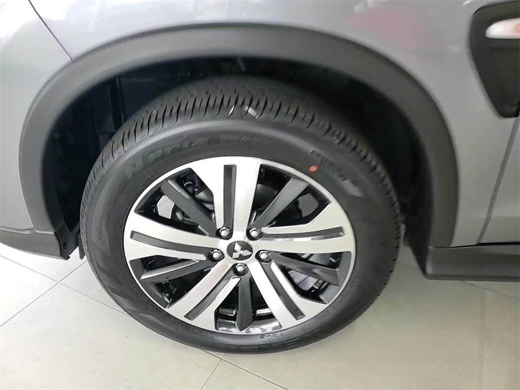 new 2025 Mitsubishi Outlander Sport car