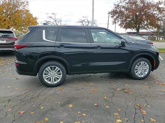 new 2024 Mitsubishi Outlander car, priced at $30,840