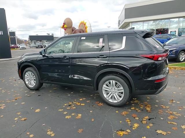 new 2024 Mitsubishi Outlander car, priced at $30,840