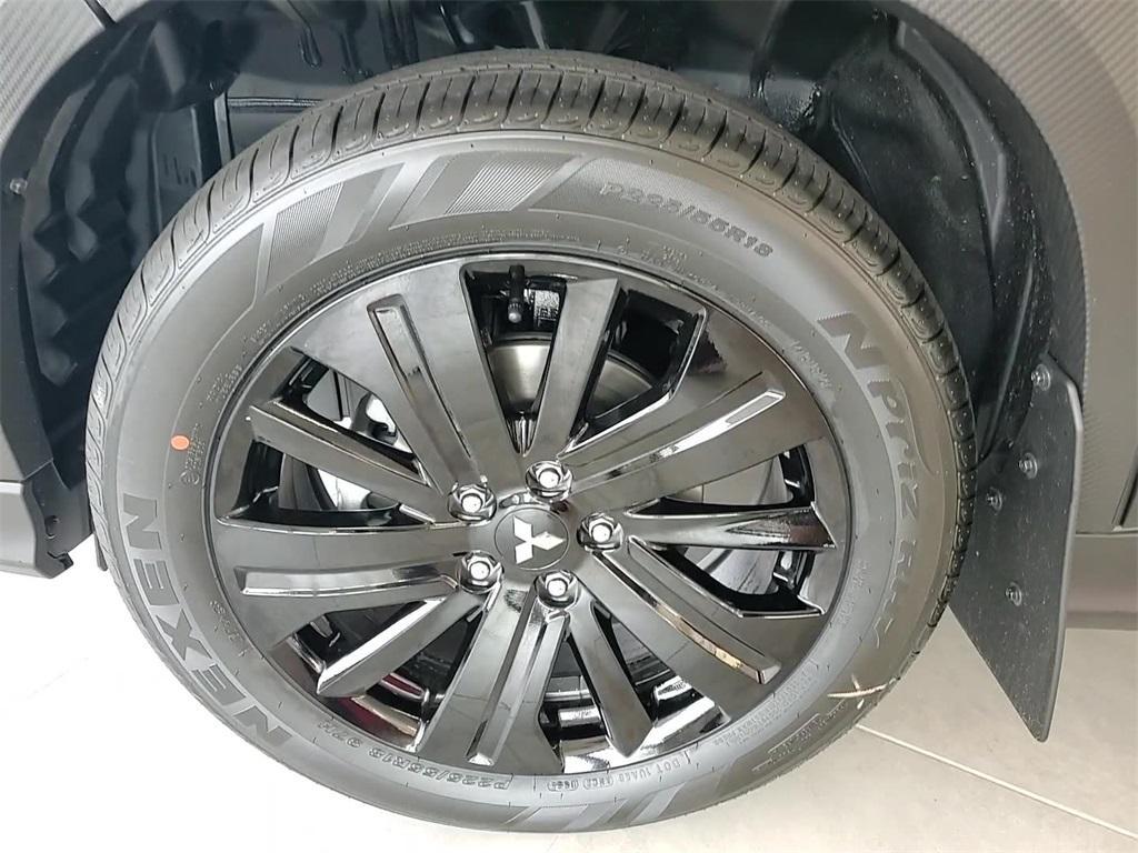new 2025 Mitsubishi Outlander Sport car, priced at $31,465
