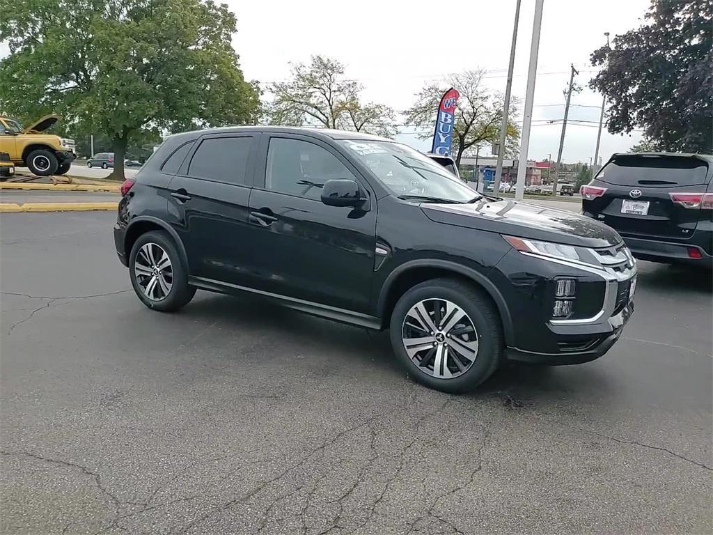 new 2025 Mitsubishi Outlander Sport car