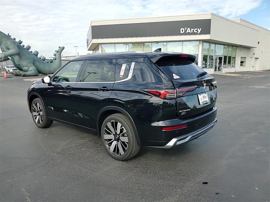 new 2025 Mitsubishi Outlander car, priced at $42,580