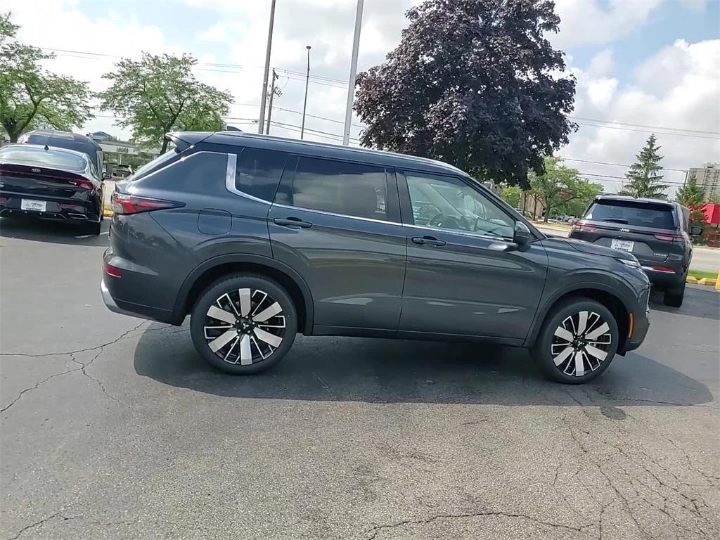 new 2025 Mitsubishi Outlander car, priced at $40,780