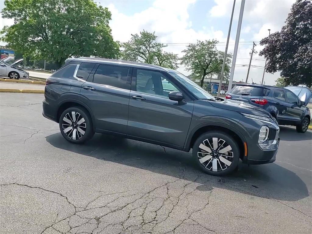 new 2025 Mitsubishi Outlander car, priced at $40,780