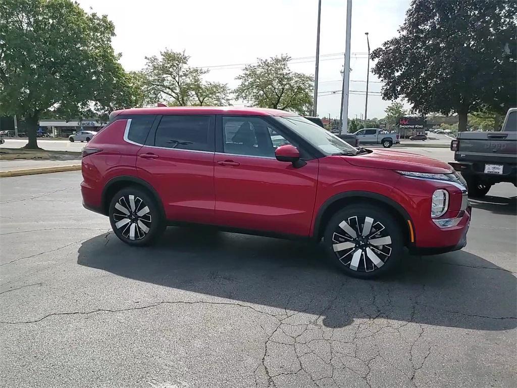 new 2025 Mitsubishi Outlander car