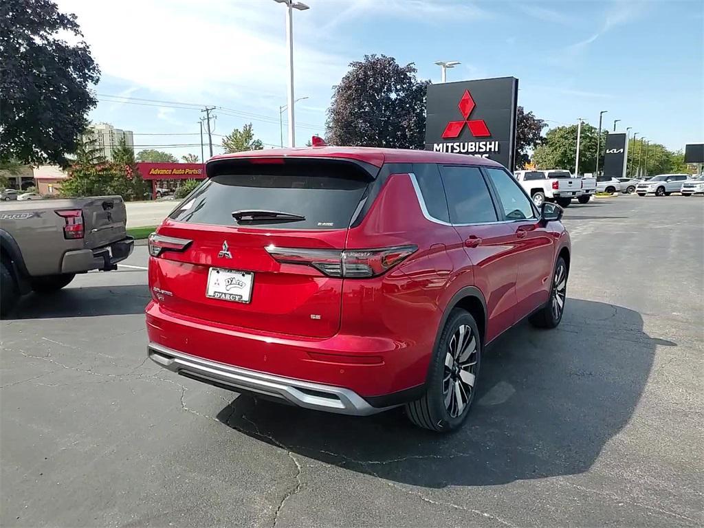 new 2025 Mitsubishi Outlander car