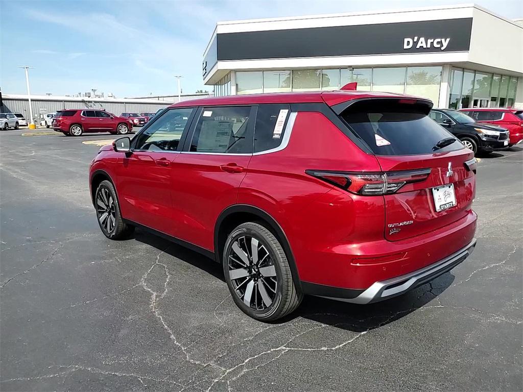 new 2025 Mitsubishi Outlander car