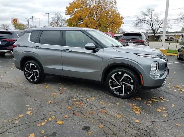 used 2024 Mitsubishi Outlander car, priced at $29,287