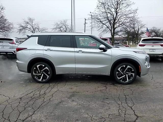 new 2024 Mitsubishi Outlander car, priced at $35,980