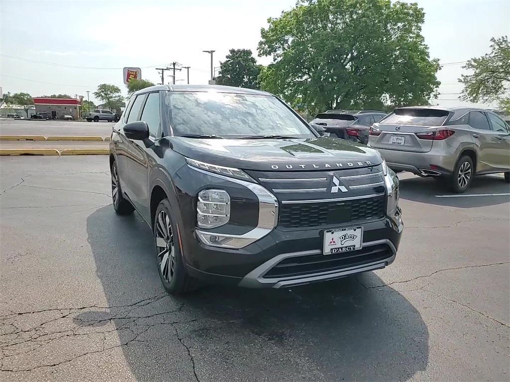 new 2025 Mitsubishi Outlander car, priced at $36,685